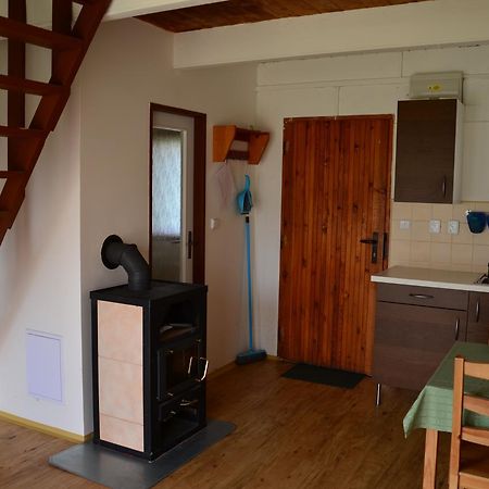 Barrandovska Zatoka Hotel Kozli u Orlika Luaran gambar